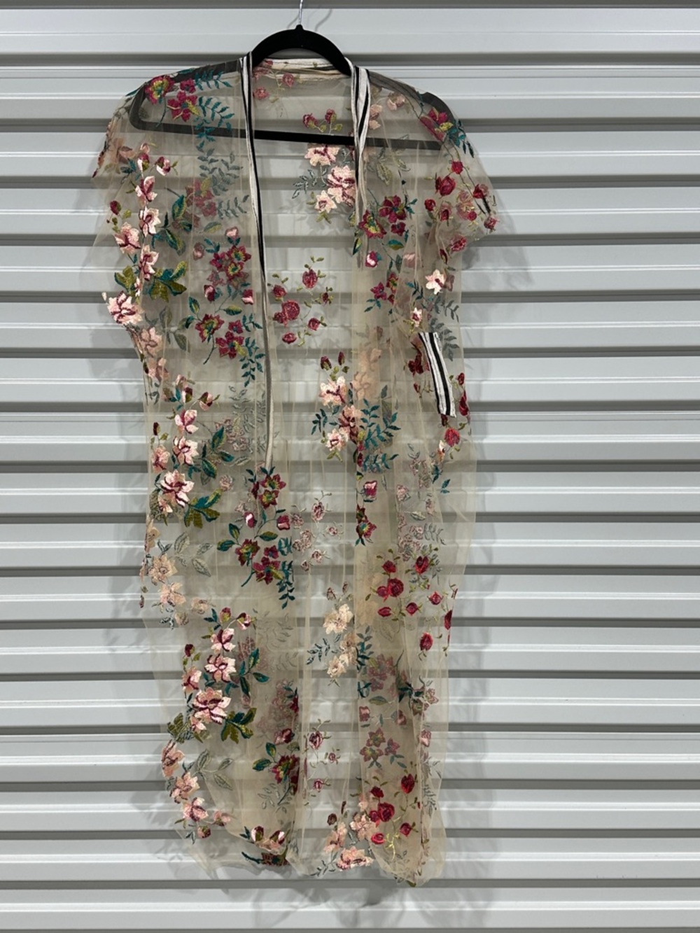 Sheer Floral Embroidered Kimono - Beige Pink
